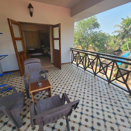 Coastal Suites Apart-Hotel Colva Buitenkant foto