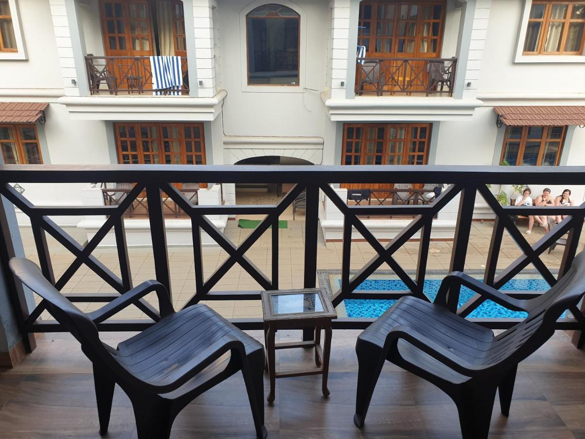 Coastal Suites Apart-Hotel Colva Buitenkant foto